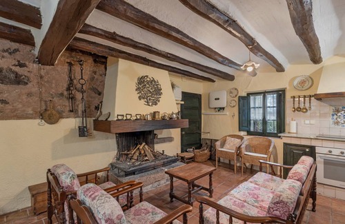 Sales House | 300 m² House ∙ 4 bedrooms ∙ 9 guests