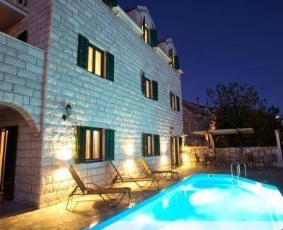 Lozisca House | 300 m² House ∙ 6 bedrooms ∙ 12 guests