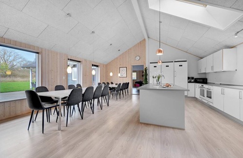 Lohals House | 300 m² House ∙ 8 bedrooms ∙ 20 guests