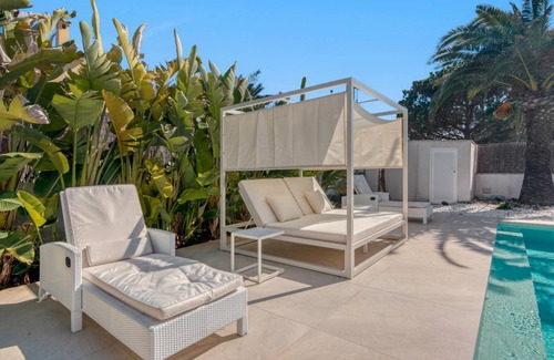 Les Deveses Villa | 300 m² Villa ∙ 5 bedrooms ∙ 14 guests