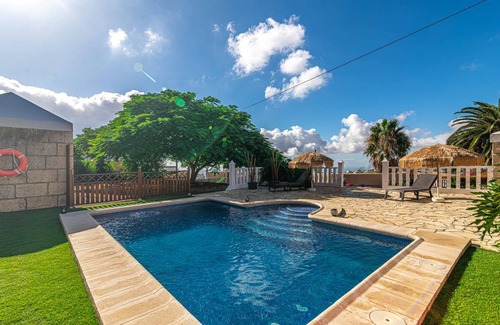 Villa de Arico Villa | 300 m² Villa ∙ 3 bedrooms ∙ 6 guests