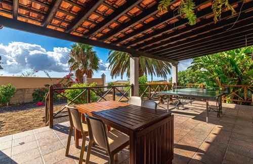 Villa de Arico Villa | 300 m² Villa ∙ 3 bedrooms ∙ 6 guests