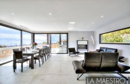 Saint-Jeannet Villa | 300 m² Villa ∙ 6 bedrooms ∙ 12 guests