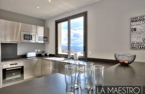 Saint-Jeannet Villa | 300 m² Villa ∙ 6 bedrooms ∙ 12 guests