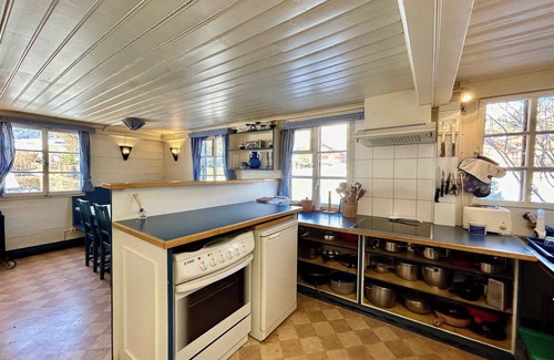 Maracon Ski Chalet | 300 years old Chalet close to Center & ski-lift