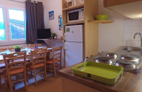 Lelex Apartment | 300m from resort center, swimming pool, parking, tv, ski locker, 32m², Lélex