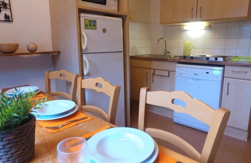 Lelex Apartment | 300m from resort center, swimming pool, parking, tv, ski locker, 32m², Lélex