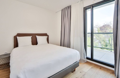 La Varenne Saint-Hilaire Apartment | 301 71 Blue Nights Appartement Appartement de Luxe