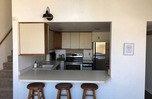 Westown Apartment | 301- Condo for 10 by Old World 3rd St/Fiserv Forum