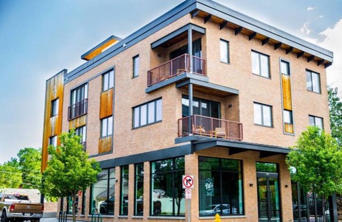 Southside Apartment | 302 - The Lofts, by Flagtown, 1 bed,1bath