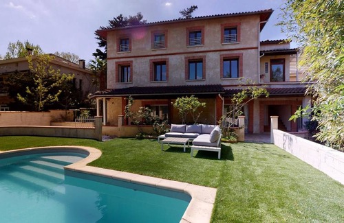 Chateau de l'Hers Resort | 303 m² Private room ∙ 1 bedroom ∙ 2 guests