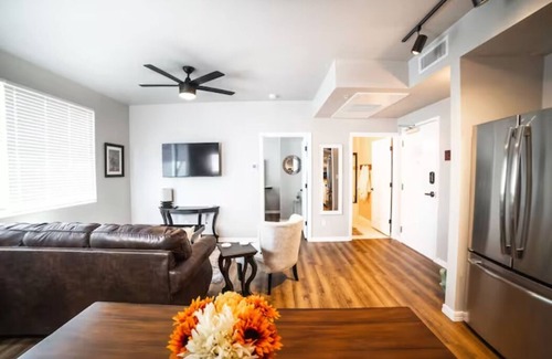Southside Apartment | 303 The Lofts, by Flagtown, 2 bed 2 bath