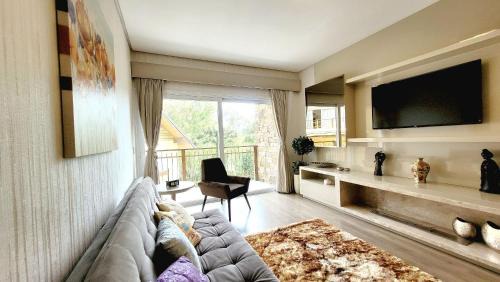 Carniel Apartment | 306/1 apto com piscina aquecida