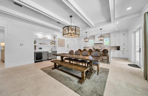 Gulfview Heights Apartment | 30A Beach House - Dream by the Sea by Panhandle Getaways