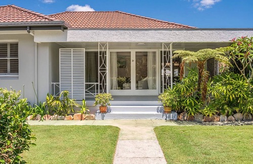 Evans Head House | 31 Beech Street - Lavish Boutique Beech House