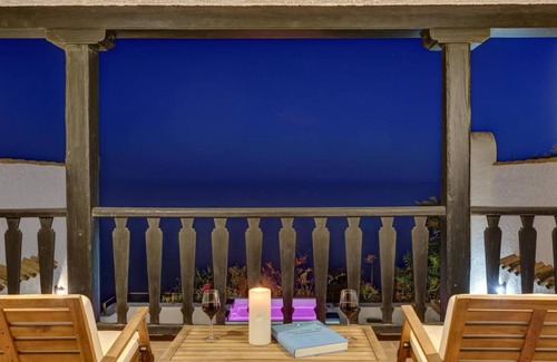 Villajoyosa House | 314 m² House ∙ 3 bedrooms ∙ 6 guests