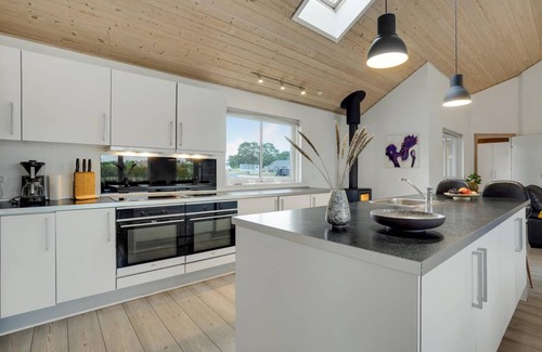 Høruphav House | 315 m² House ∙ 8 bedrooms ∙ 20 guests