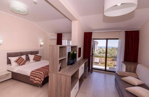 Mamaia-Sat Bed & Breakfast | 32 m² Bed and breakfast ∙ 4 guests