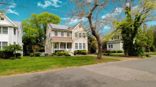 Cape May Point House | 320 Knox Avenue, Cape May Point