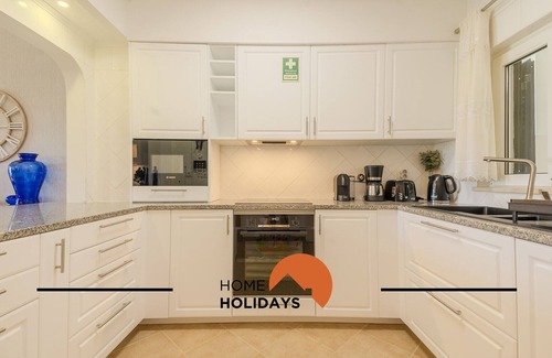 Alpouvar Apartment | #322 Albufeira Family Stay by Home Holidays