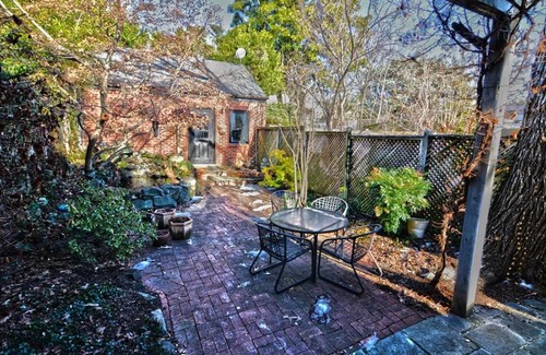 Georgetown House | 3221 Northwest Townhome #1038 Townhouse