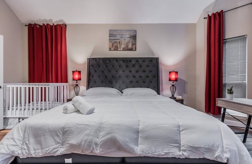 Allen House | 325 m² House ∙ 5 bedrooms ∙ 11 guests
