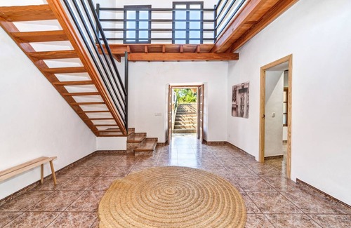 Palma de Mallorca Villa | 325 m² Villa ∙ 6 bedrooms ∙ 12 guests