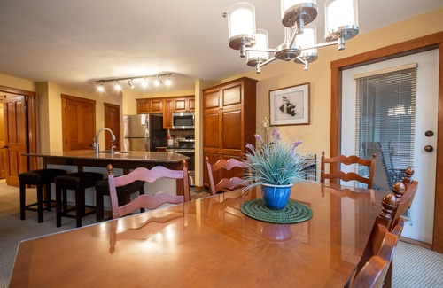 Salt Lake Mountain Resorts Condo | 3305 - Two Bedroom Deluxe Powderhorn Lodge by RedAwning