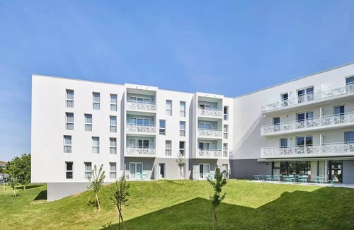 Jonzac Apartment | 34 m² Apartment ∙ 2 bedrooms ∙ 6 guests