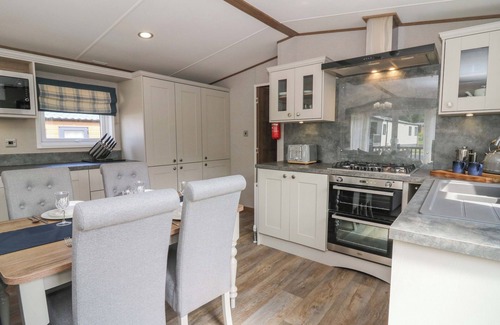 Llanarth Cottage | 34 THE BEAUMONT, pet friendly, with a garden in Llanarth