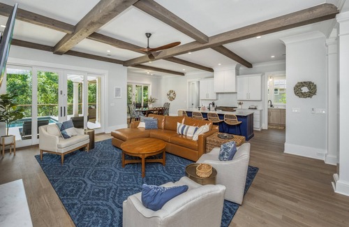 Vanderhorst Plantation House | 343 Governors: Lovely 4BR Home, Private Pool, Golf View, Beach Gear/Bike Credit