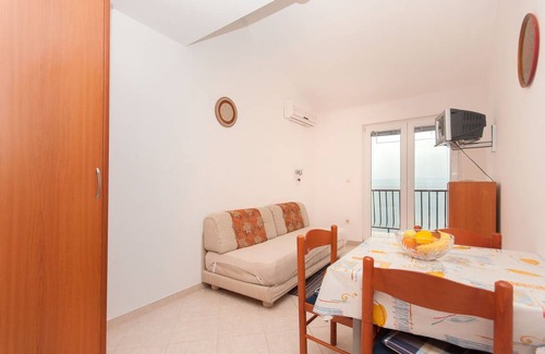 Bratus Apartment | 35 m² Apartment ∙ 1 bedroom ∙ 3 guests