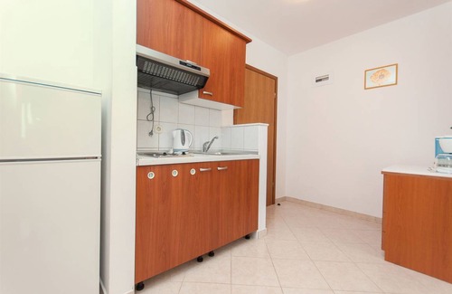 Bratus Apartment | 35 m² Apartment ∙ 1 bedroom ∙ 3 guests
