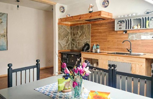 Straconka House | 35 m² Farmhouse ∙ 2 bedrooms ∙ 6 guests