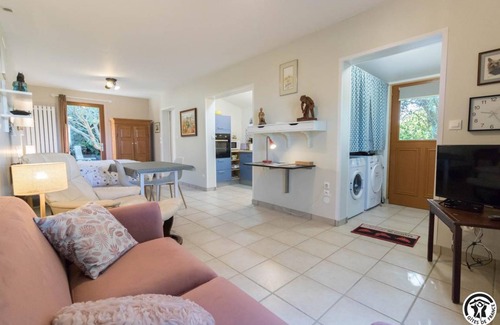 Mauremont House | 35 m² Gîte ∙ 1 bedroom ∙ 2 guests