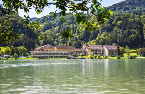 Schlogen Hotel | 35 m² Hotel ∙ 1 bedroom ∙ 4 guests