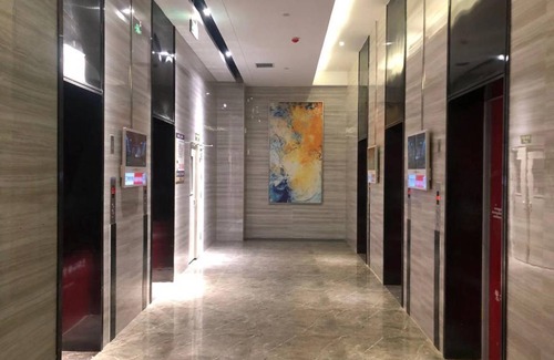 Lianhu Hotel | 35 m² Hotel ∙ 6 bedrooms ∙ 4 guests