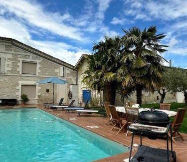 Lachaise House | 350 m² House ∙ 5 bedrooms ∙ 10 guests