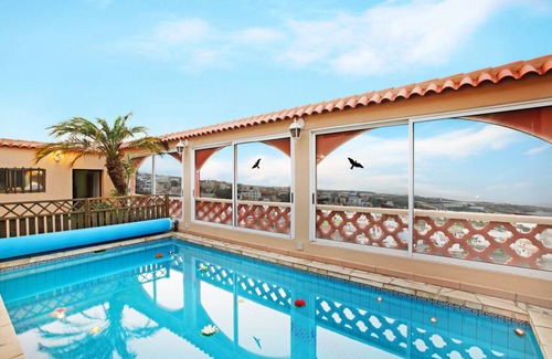 Tejina Villa | 350 m² Villa ∙ 4 bedrooms ∙ 10 guests