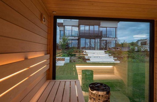 Tuchomerice Villa | 350 m² Villa ∙ 4 bedrooms ∙ 9 guests