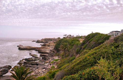 Hermanus City-Centre Apartment | 36 m² Apartment ∙ 1 bedroom ∙ 2 guests