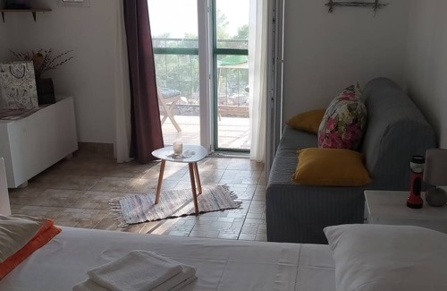 Cove Makarac (Milna) House | 36 m² House ∙ 1 bedroom ∙ 4 guests