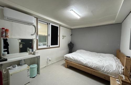Mokpo Hotel | 369 Motel