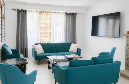 Richmond Hill Villa | 37 percent OFF Luxury 5BR Getaway Renovated Top Location