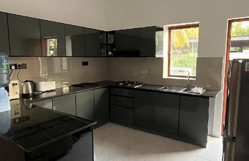 Moratuwa House | 375 m² House ∙ 5 bedrooms ∙ 10 guests