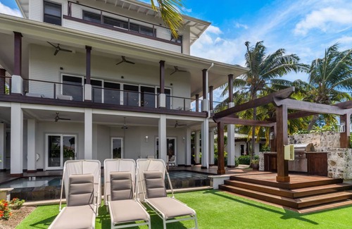 Seven Mile Beach House | 378 m² House ∙ 5 bedrooms ∙ 12 guests