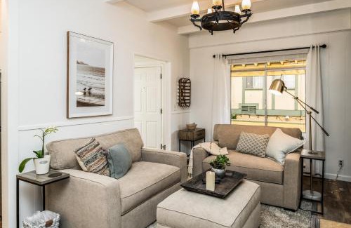 Northwest Carmel Apartment | 3798 Cedar Place apts