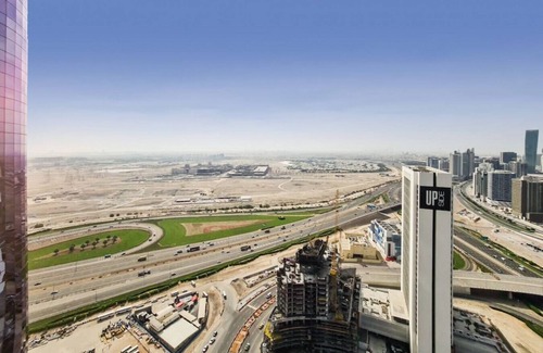 Business Bay Apartment | 3805 DAMAC Paramount B, Business Bay · DAMAC Paramount B, Business Bay - Three Bedroom