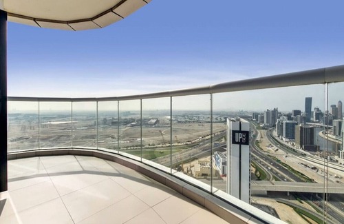 Business Bay Apartment | 3805 DAMAC Paramount B, Business Bay · DAMAC Paramount B, Business Bay - Three Bedroom