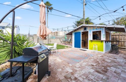 Harbor Heights Apartment | 384 Harbor Drive